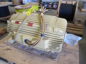 MOTOR, ELECTRIC TYPE, 250 HORSEPOWER, 460VAC ELEC RATING, 1800 RPM, 447TCZ FRAME. FOR CEDM COOLING DUCT. INSULATION CLASS "H", TYPE RH, TWO STAGE (SHAFT ON EACH END), CONDUIT BOX NOT INCLUDED. DO NOT SUBSTITUTE 0.333KW, 480VAC SPACE HEATERS, PART # 00600288-00225R (W-44) LOADING & HANDLING FEE $15-